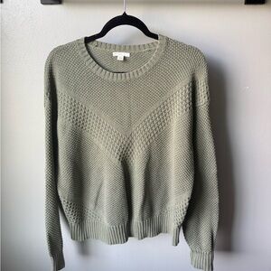 Women's Green Sweater